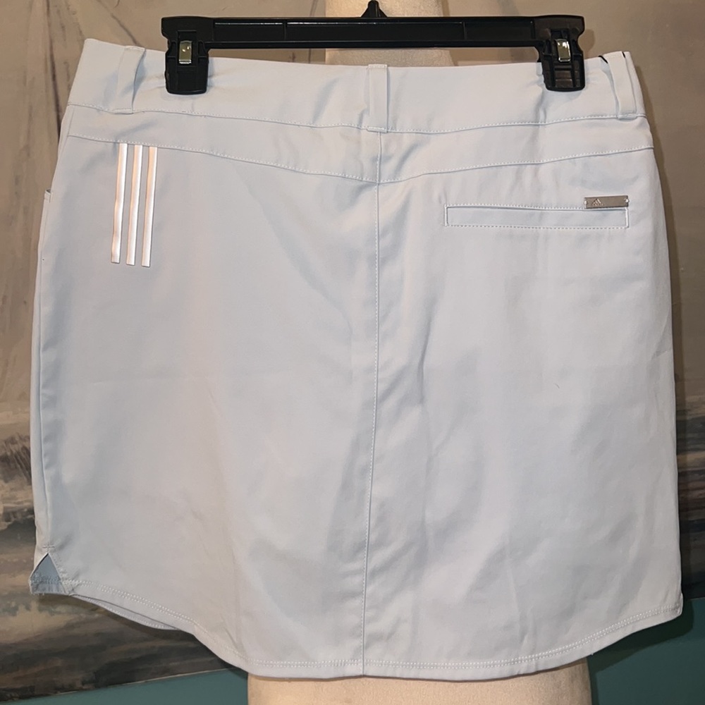 NWT Adidas Soft Blue Golf Skort, Sz 6 - Picture 2 of 5